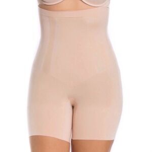 SPANX OnCore High Waist Mid Thigh Shaper!